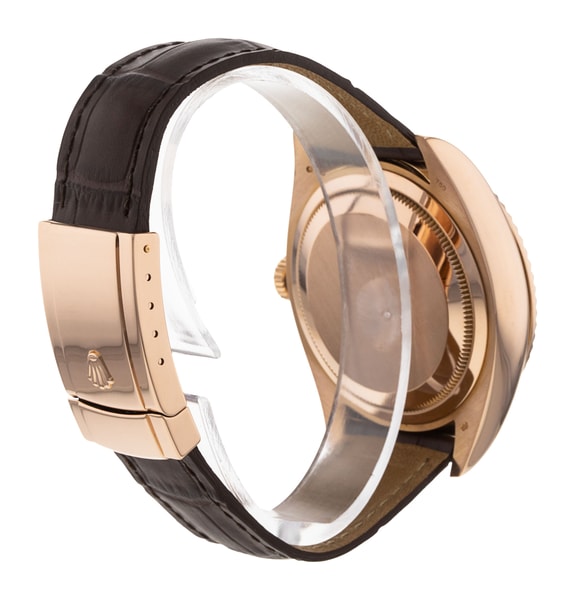 Rolex Sky-Dweller 326135